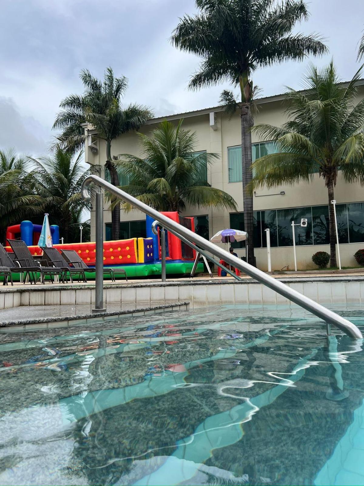 Apto Completo Com Parque Aquatico 24 Horas Lacqua Diroma Caldas Novas Exterior photo